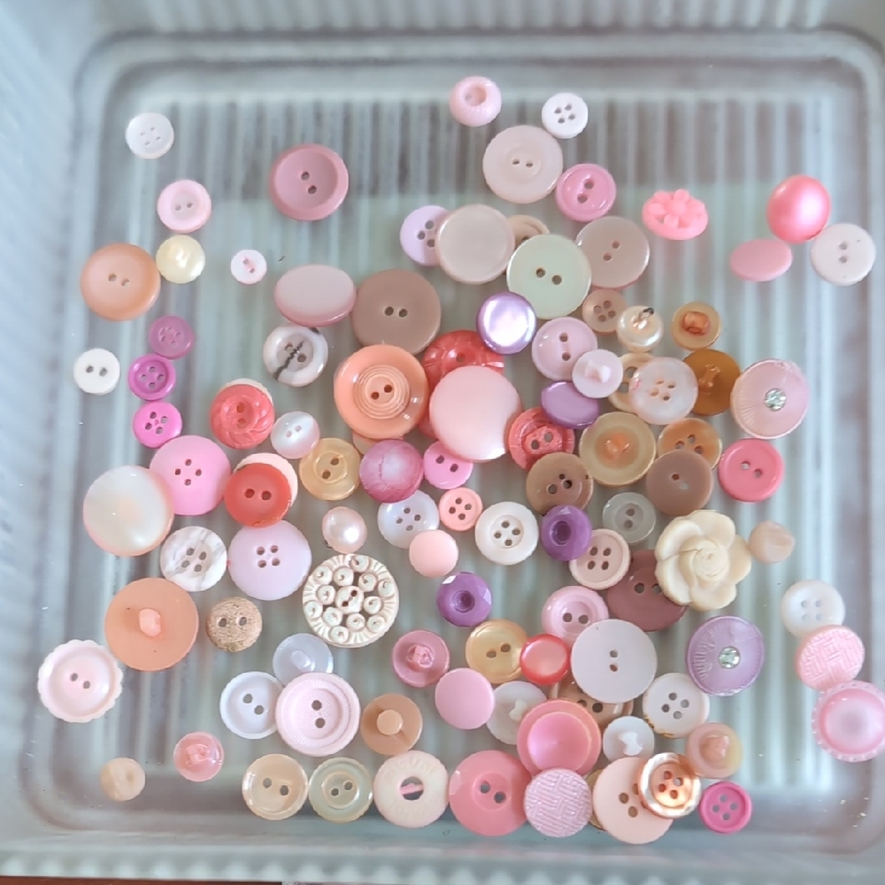 Assorted Vintage Pink Buttons